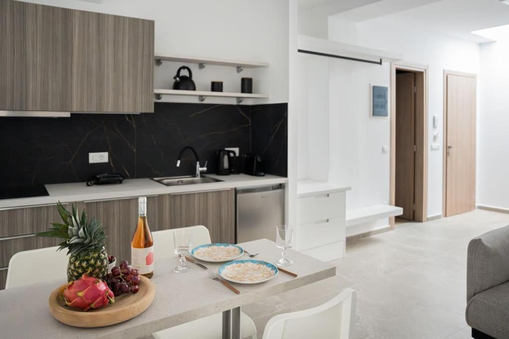 Minoas Suite The Sense Of Luxury Héraklion Extérieur photo